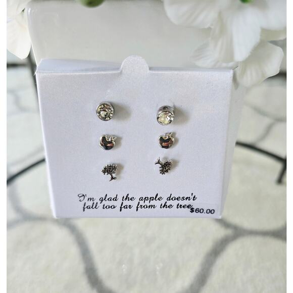 Khols Silver Swarovski Earrring Set Apple Tree Studs New - Picture 2 of 4